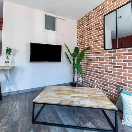 Daire Nouveau - Calme - Quartier Historique - Wifi - Parking