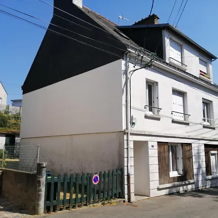Nouveau - Calme - Quartier Historique - Wifi - Parking Hennebont